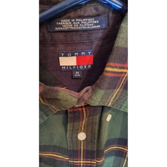 Tommy Hilfiger Men's Medium Green Button up Long Sleeve Flannel shirt - Picture 3 of 4